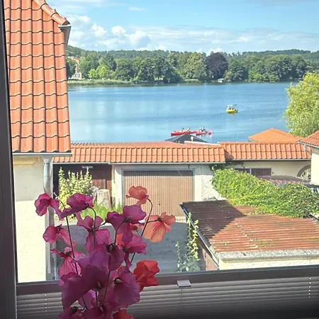 Ferienquatier Alte Bäckerei Apartment Feldberger Seenlandschaft